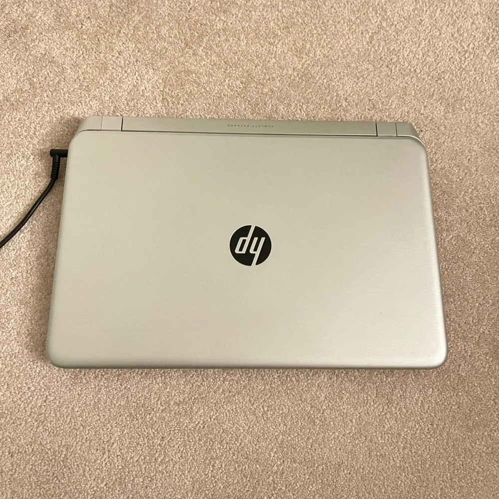 HP Intel Core i5 Beats Audio Pavilion Laptop